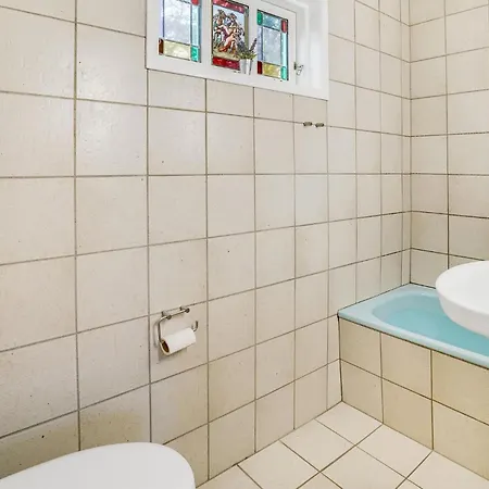 Lovely In With Kitchen Semesterbostad *