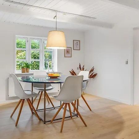 Lovely In With Kitchen Børkop