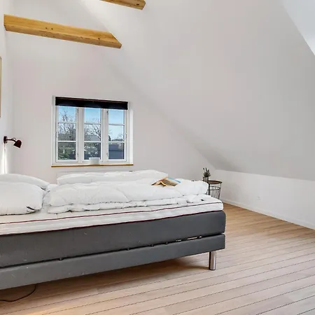 Lovely In With Kitchen