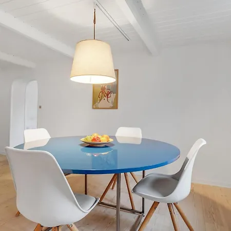 Lovely In With Kitchen